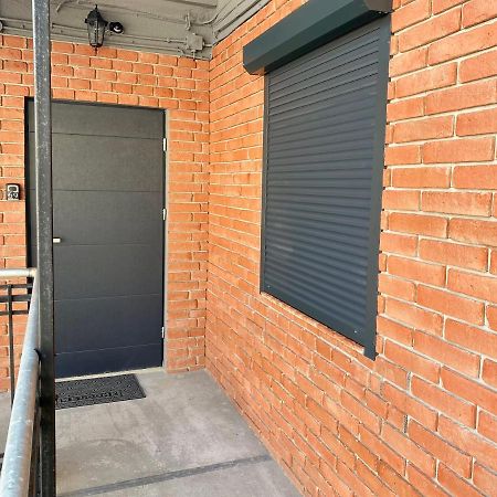 Apartament "Love" Centrum Z Duza Wanna Dla Dwojga Gniezno Kültér fotó